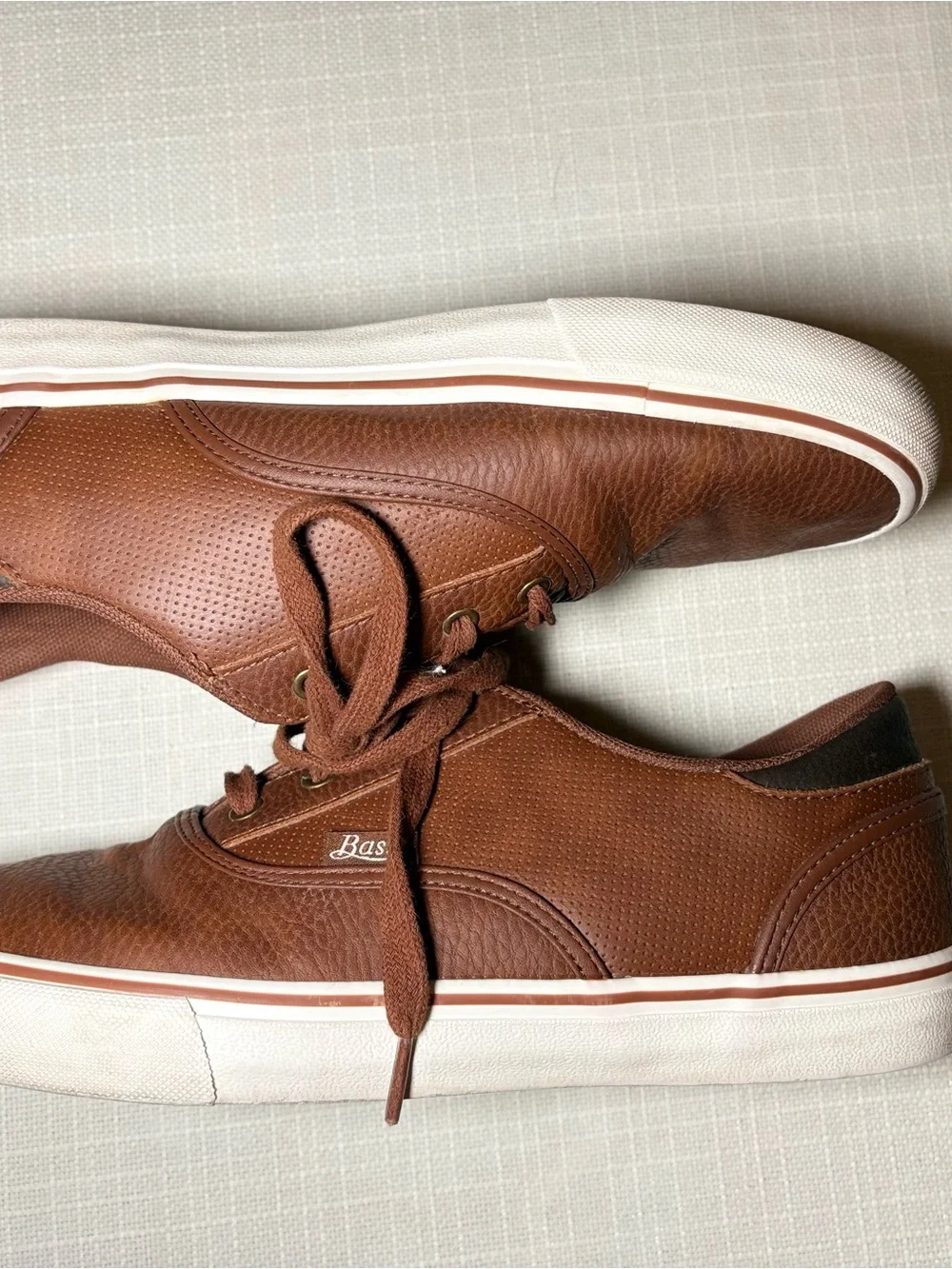 Bass Men's Brown Leather Sneakers Size 8.5 | Casual Lace-Up Comfort Shoes